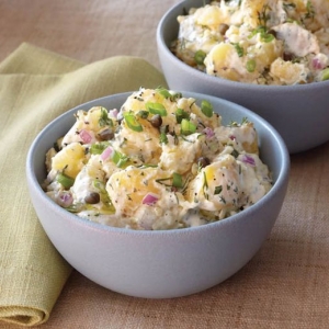 Картофельный салат с огурцами