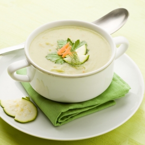Суп-пюре овощной со сливками и курицей